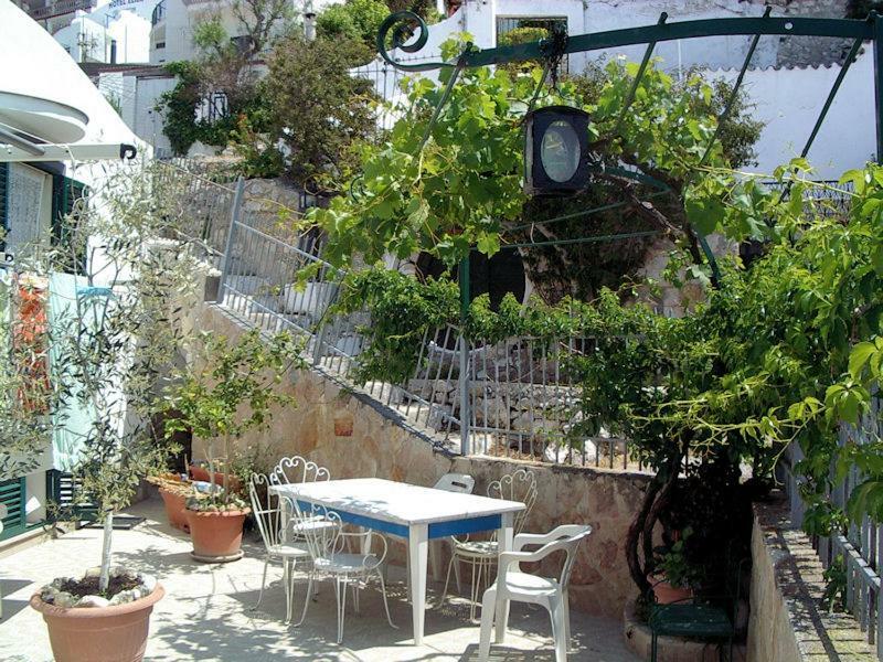 Blu Marine Casa A 10Mt Dalla Spiaggia Peschici Extérieur photo